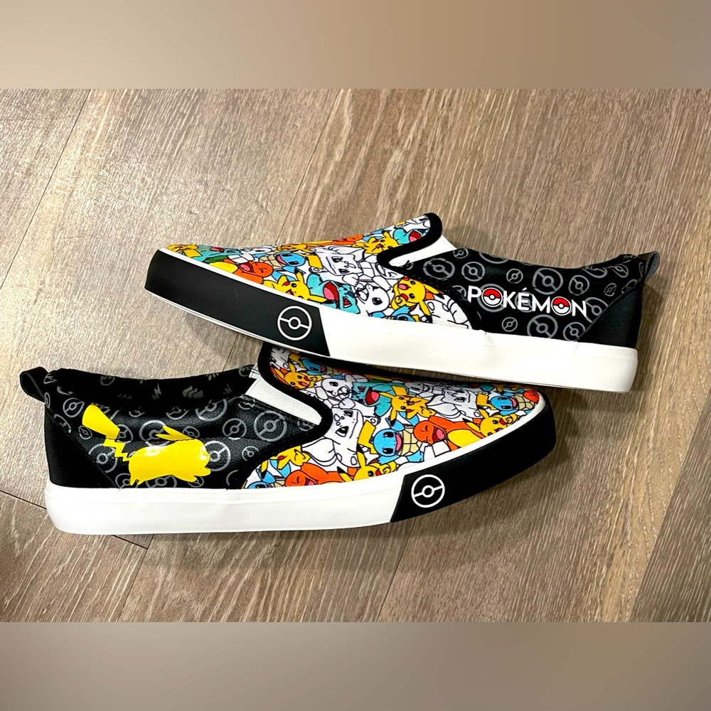Pokémon men’s shoes Sz 11
